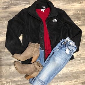 Black North Face Jacket (Small)